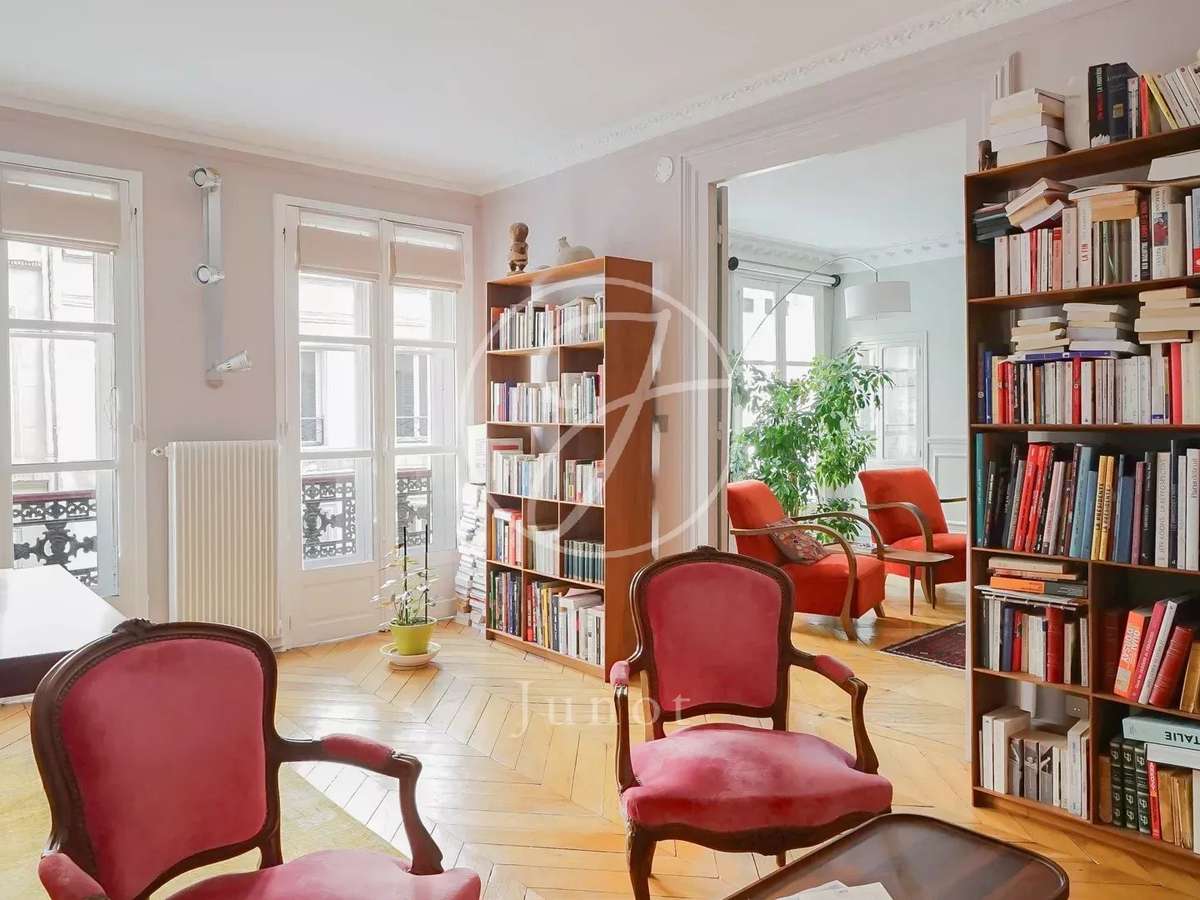 Apartment Paris 9e