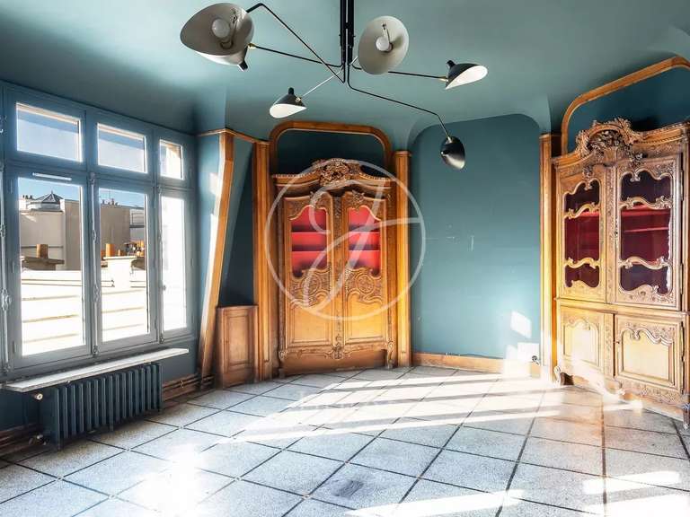 Appartement Paris 9e - 3 chambres - 274m²