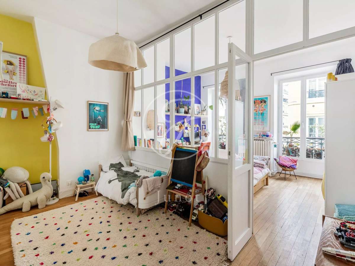 Apartment Paris 9e