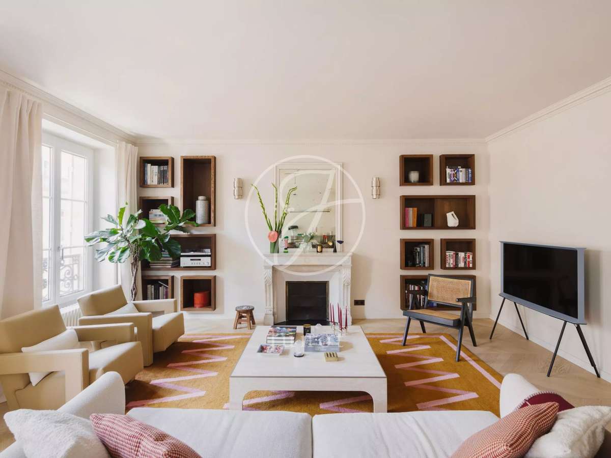 Apartment Paris 9e