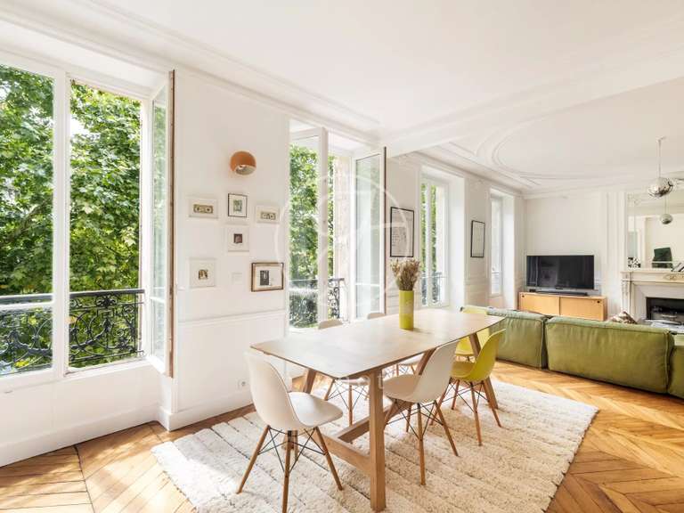 Appartement Paris 9e - 3 chambres - 124m²
