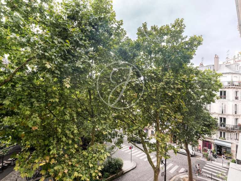 Appartement Paris 9e - 3 chambres - 124m²