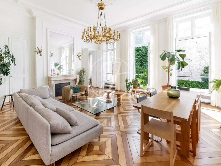 Apartment Paris 9e - 2 bedrooms - 116m²