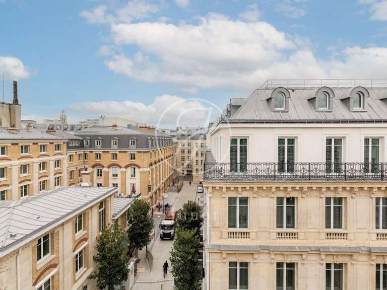 Appartement Paris 9e - 3 chambres - 169m²