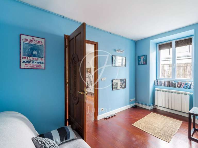 Appartement Paris 9e - 3 chambres - 169m²