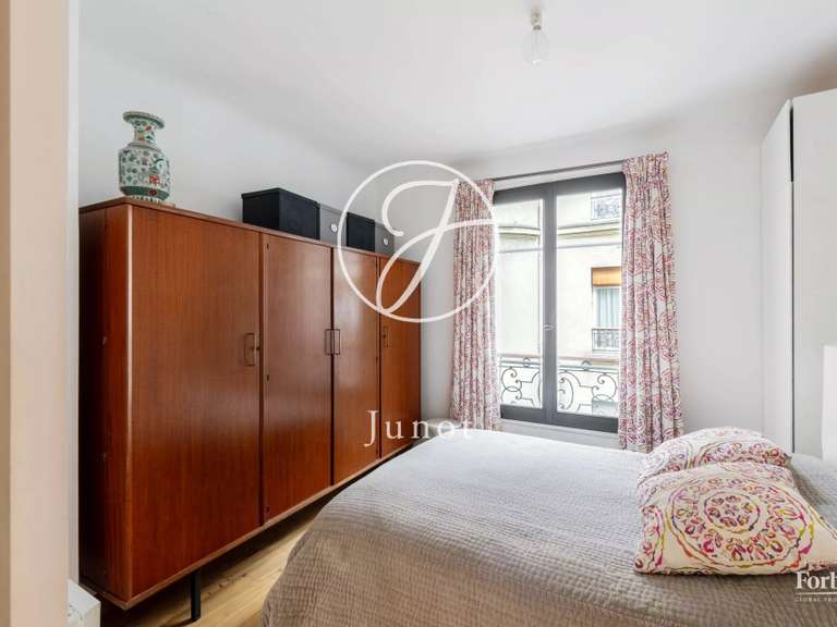 Apartment Paris 9e - 4 bedrooms - 145m²