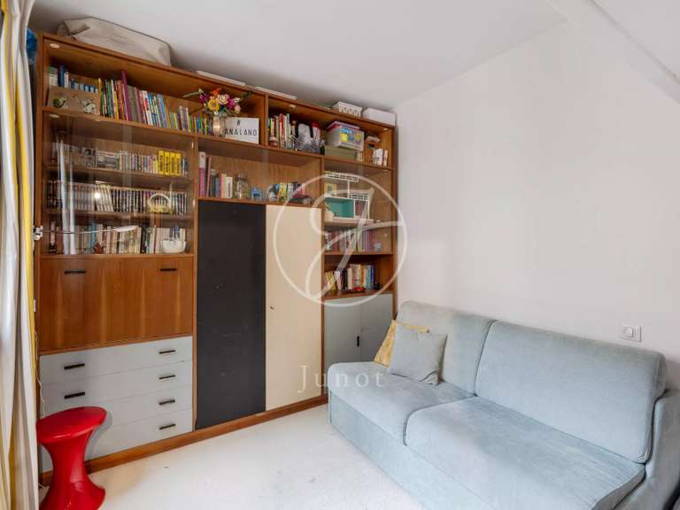 Appartement Paris 9e - 4 chambres - 145m²
