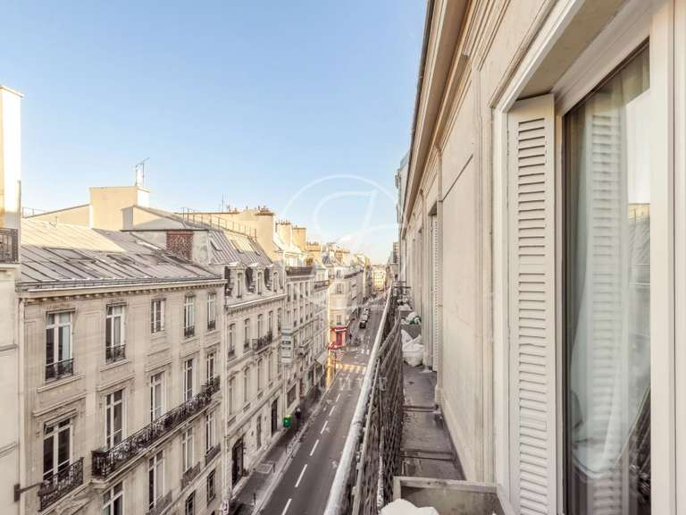 Appartement Paris 9e - 3 chambres - 193m²