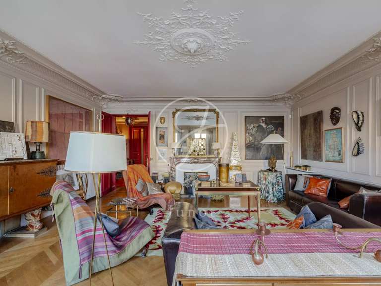 Appartement Paris 9e - 3 chambres - 193m²