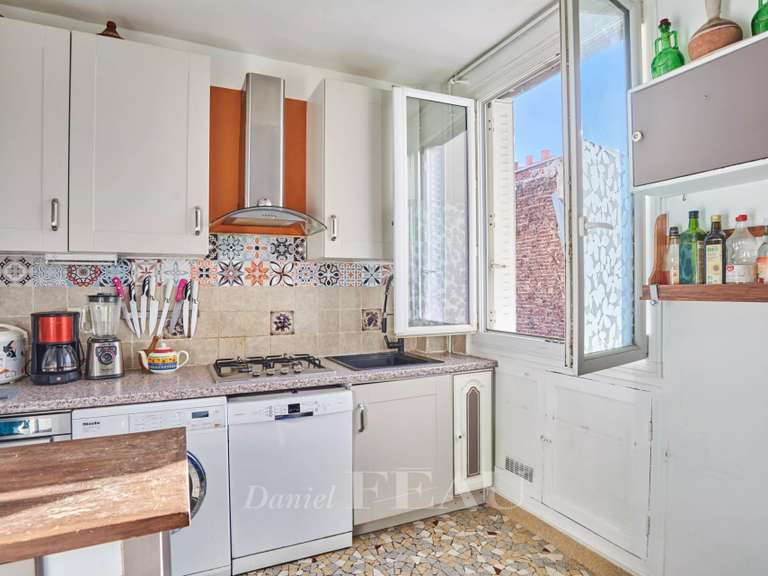 Appartement Paris 9e - 3 chambres - 103m²