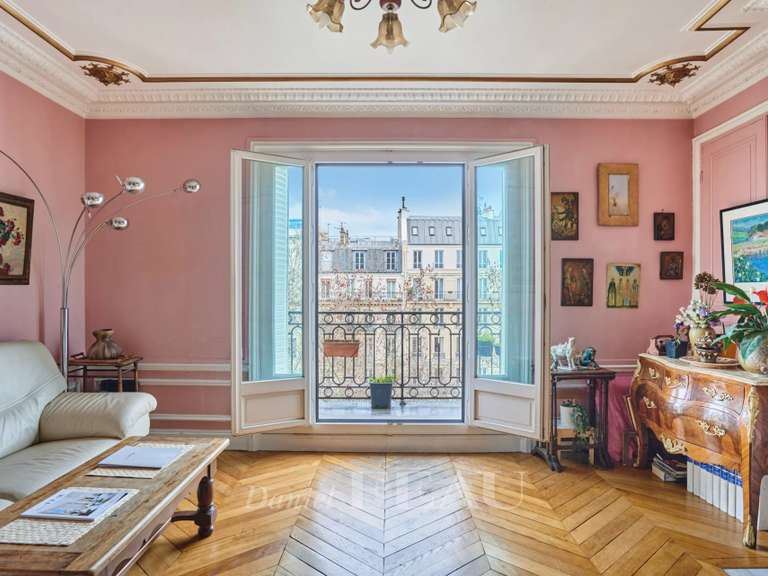 Appartement Paris 9e - 3 chambres - 103m²