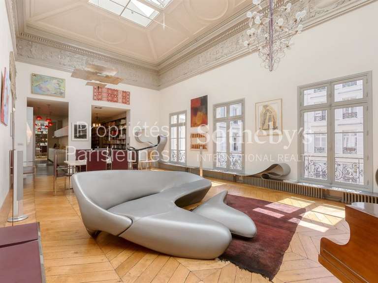 Appartement Paris 9e - 2 chambres - 183m²