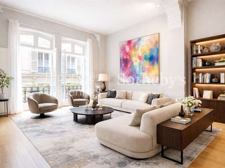 Appartement Paris 9e - 3 chambres - 158m²