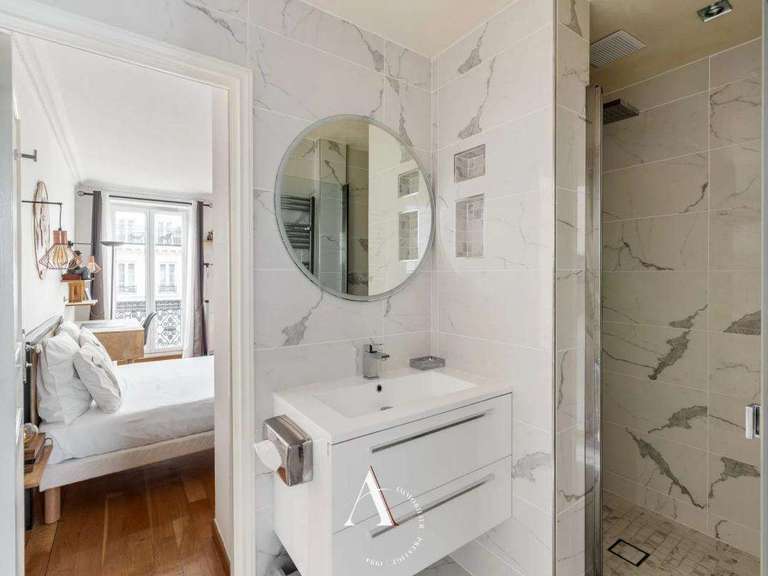 Apartment Paris 9e - 3 bedrooms