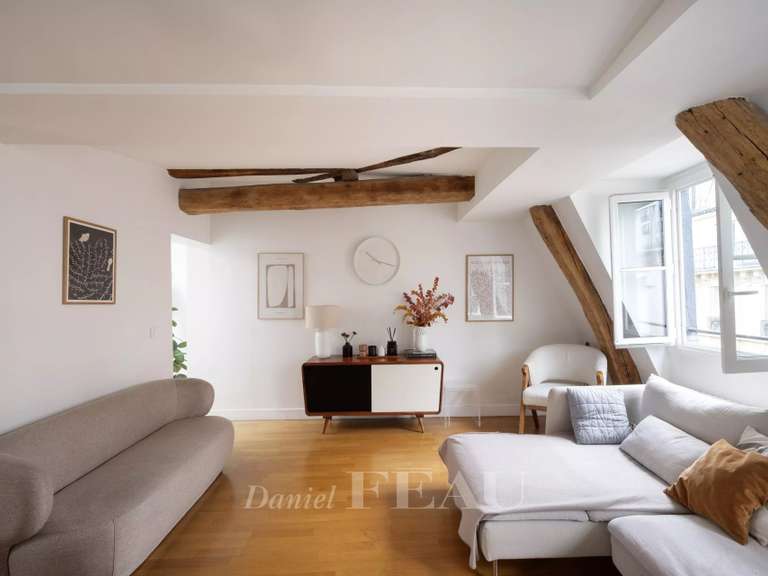 Appartement Paris 9e - 3 chambres - 109m²