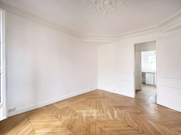Appartement Paris 9e - 2 chambres - 47m²