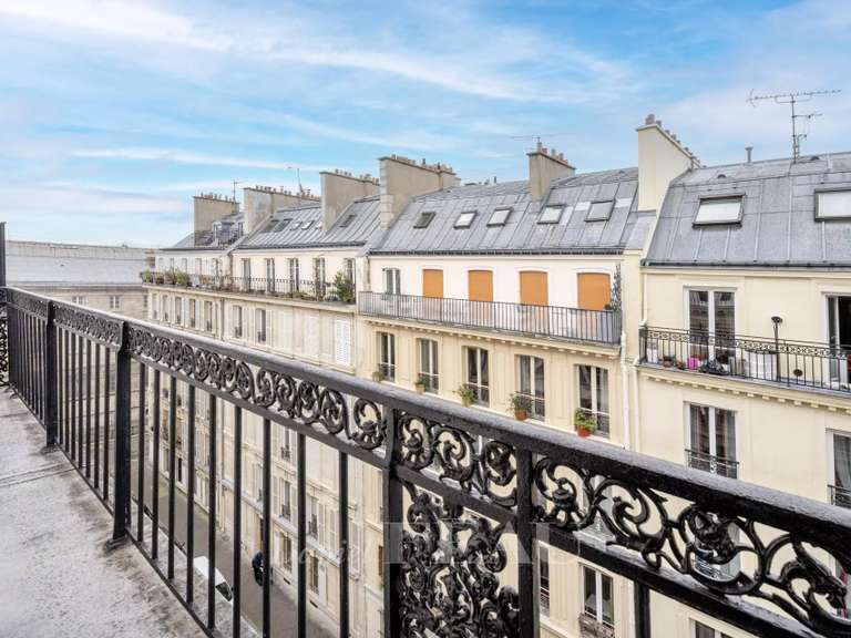 Appartement Paris 9e - 2 chambres - 47m²