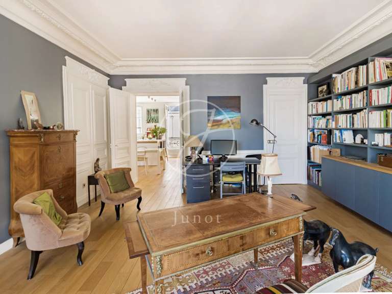 Apartment Paris 9e - 3 bedrooms - 168m²