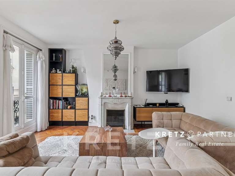 Appartement Paris 9e - 2 chambres - 100m²