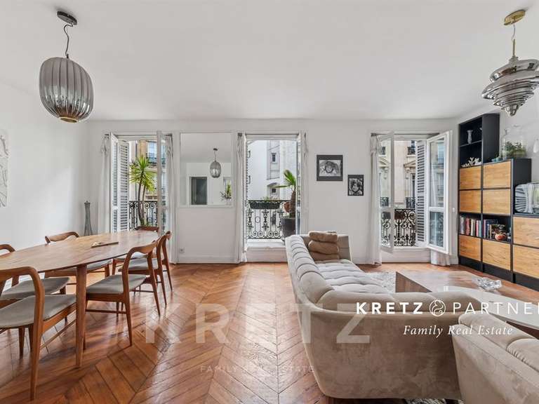 Appartement Paris 9e - 2 chambres - 100m²