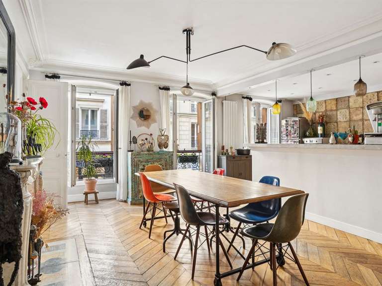 Appartement Paris 9e - 4 chambres - 147m²