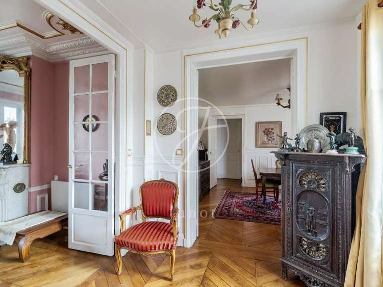 Appartement Paris 9e - 3 chambres - 103m²
