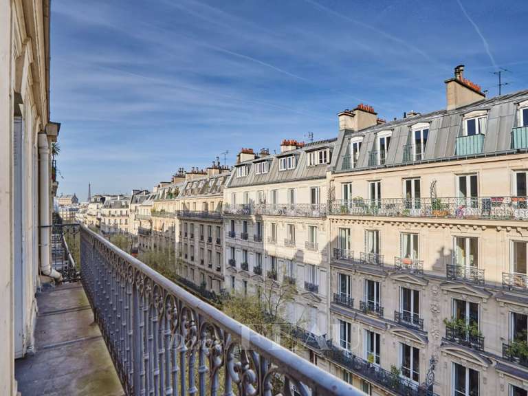 Appartement Paris 9e - 2 chambres - 68m²