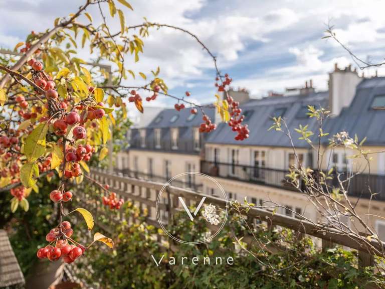 Appartement Paris 9e - 3 chambres - 147m²