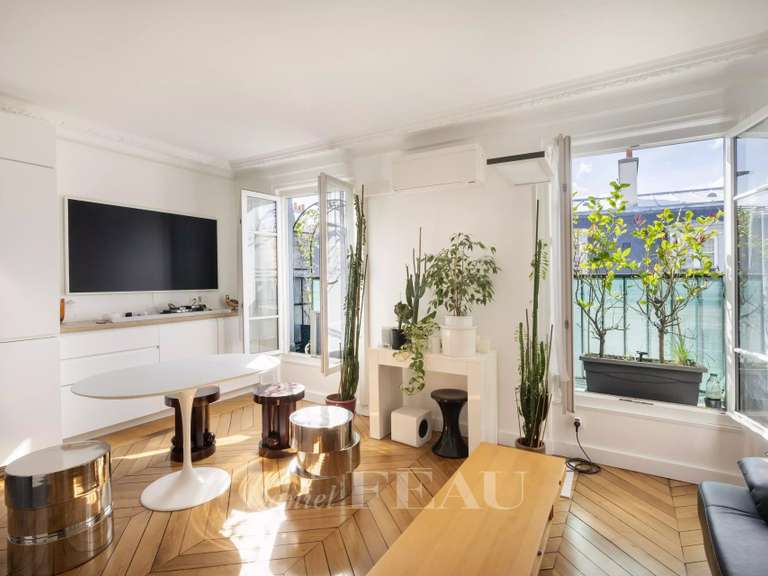 Appartement Paris 9e - 4 chambres - 97m²