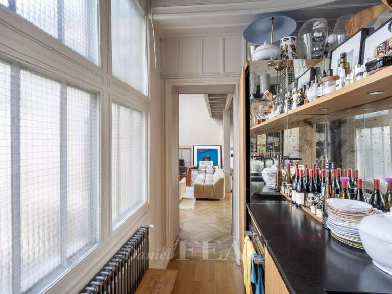 Appartement Paris 9e - 1 chambre - 63m²