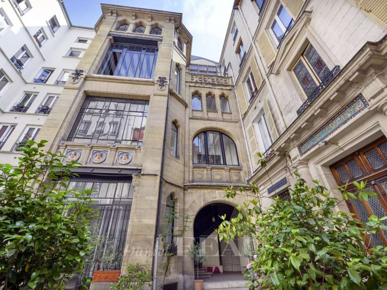 Appartement Paris 9e - 1 chambre - 63m²