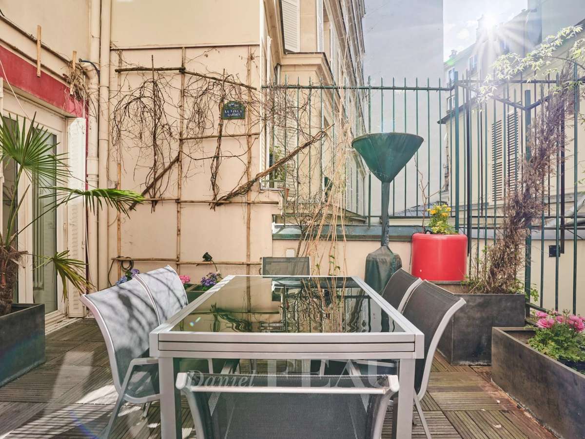 Apartment Paris 9e