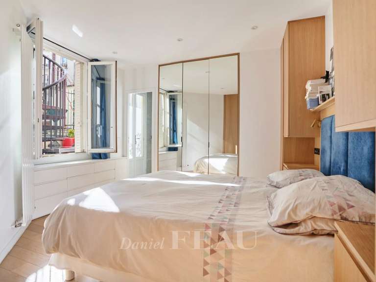 Apartment Paris 9e - 4 bedrooms - 135m²