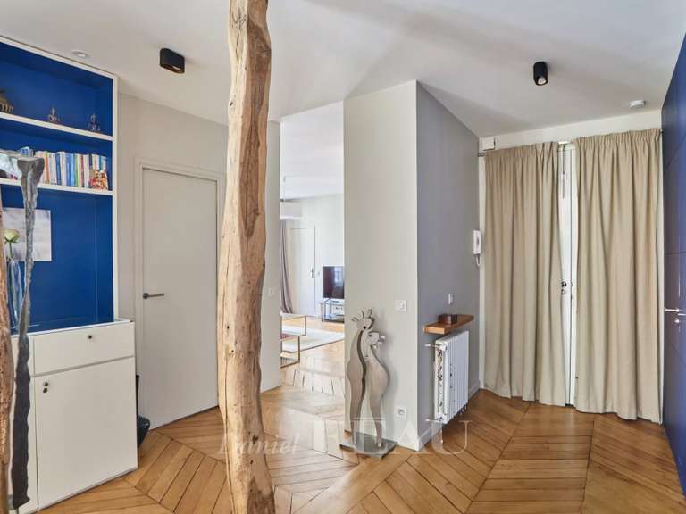 Appartement Paris 9e - 3 chambres - 97m²