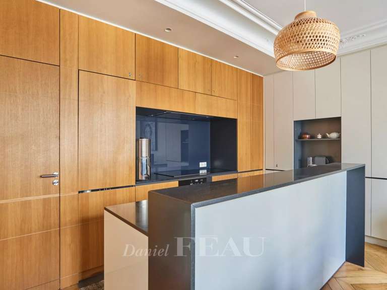 Appartement Paris 9e - 3 chambres - 97m²