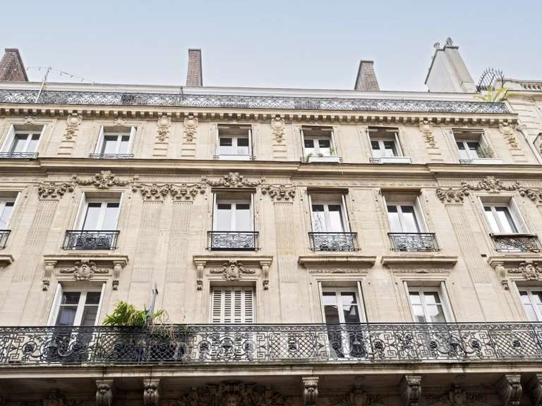 Appartement Paris 9e - 3 chambres - 114m²