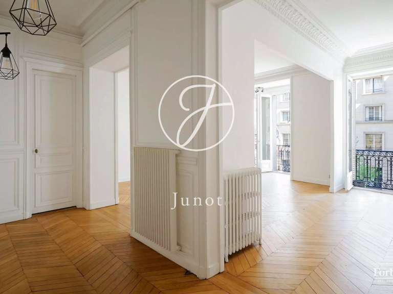 Apartment Paris 9e - 3 bedrooms - 117m²
