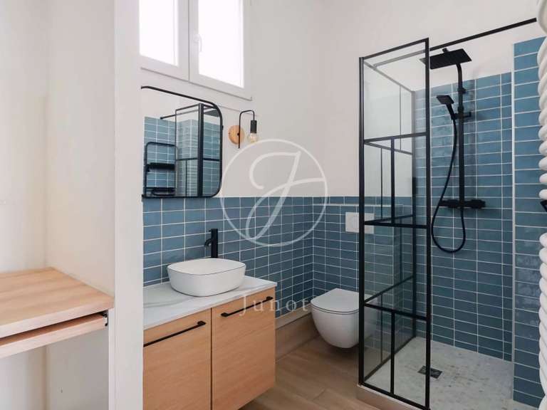 Appartement Paris 9e - 3 chambres - 117m²