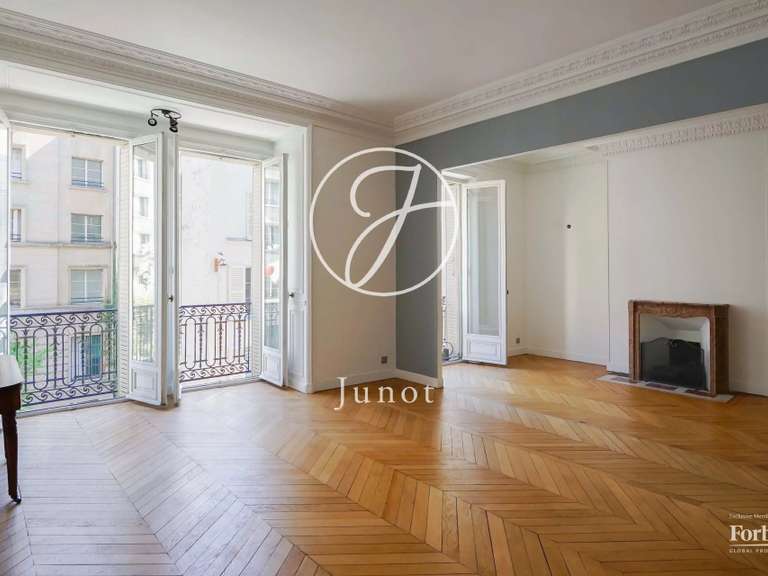 Apartment Paris 9e - 3 bedrooms - 117m²