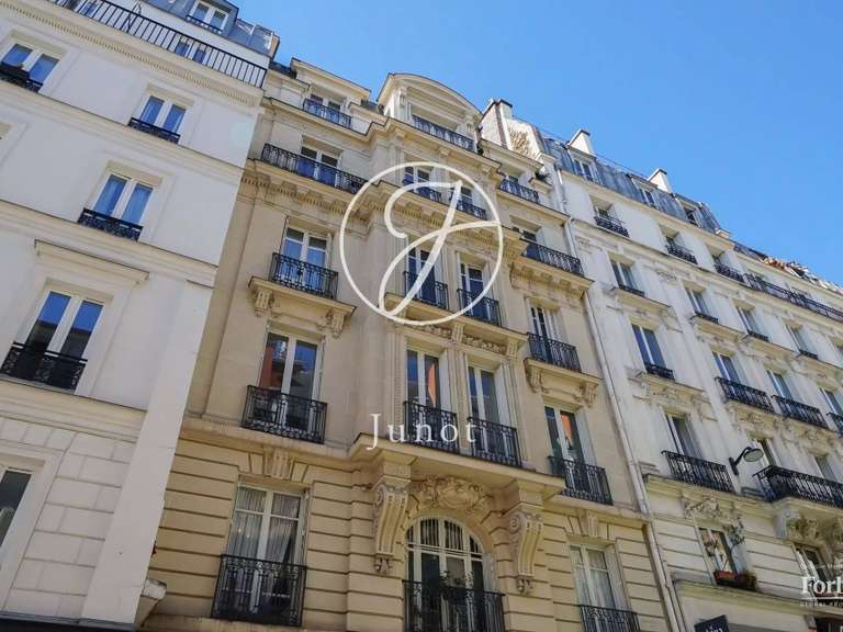 Apartment Paris 9e - 3 bedrooms - 117m²