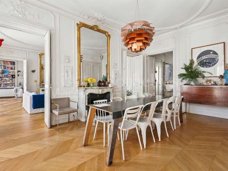 Appartement Paris 9e - 3 chambres - 182m²