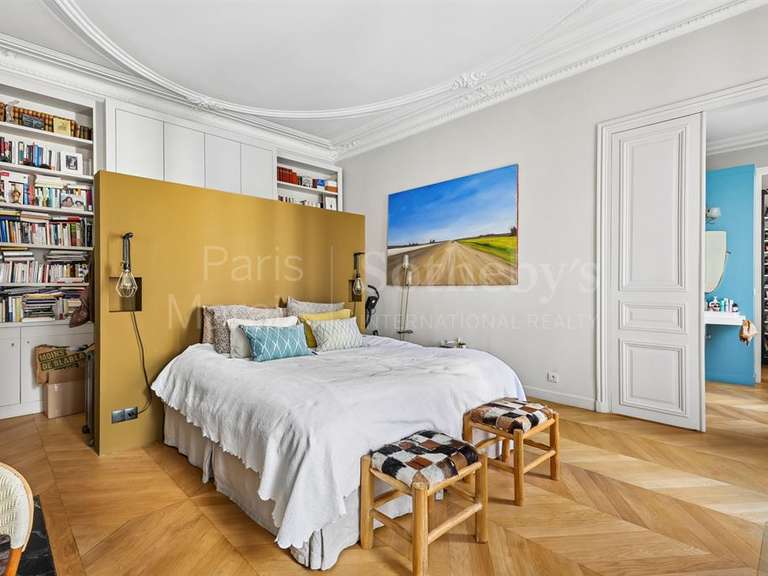 Appartement Paris 9e - 3 chambres - 182m²