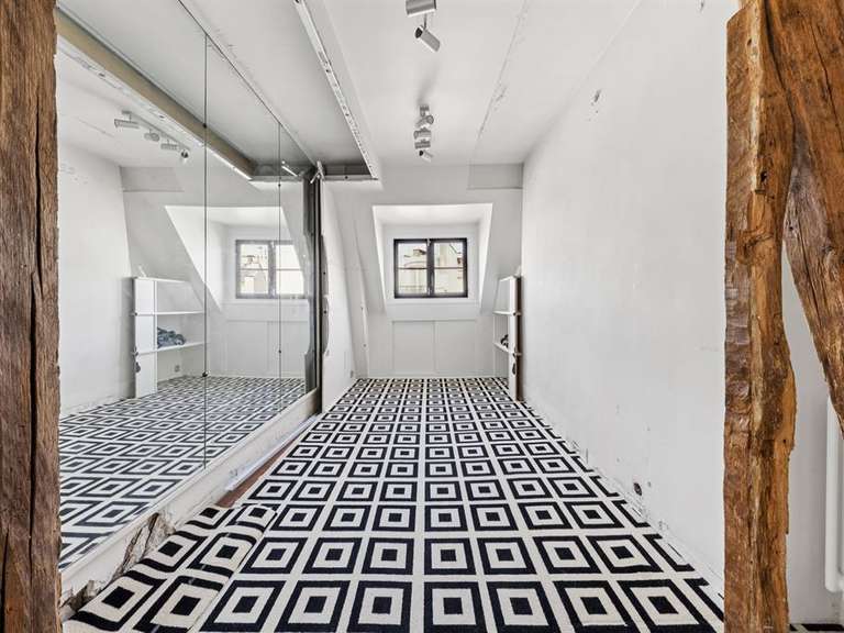 Appartement Paris 9e - 4 chambres - 158m²