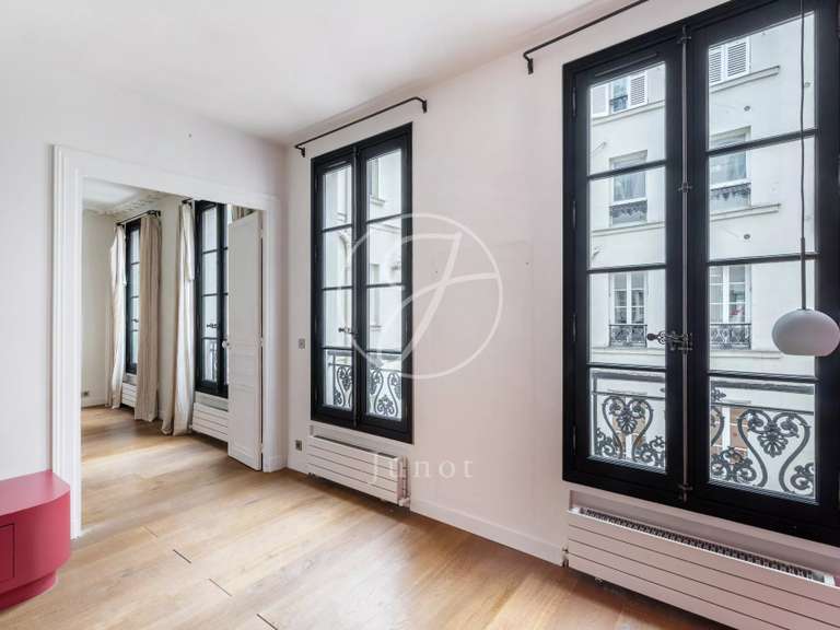Apartment Paris 9e - 3 bedrooms - 122m²