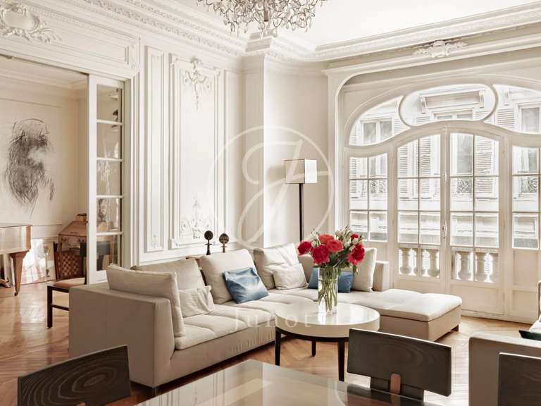 Appartement Paris 9e - 5 chambres - 248m²