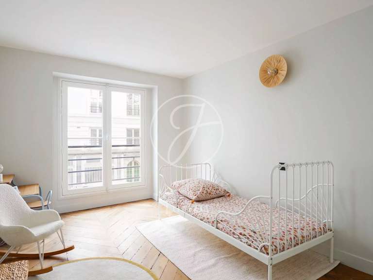 Apartment Paris 9e - 3 bedrooms - 97m²