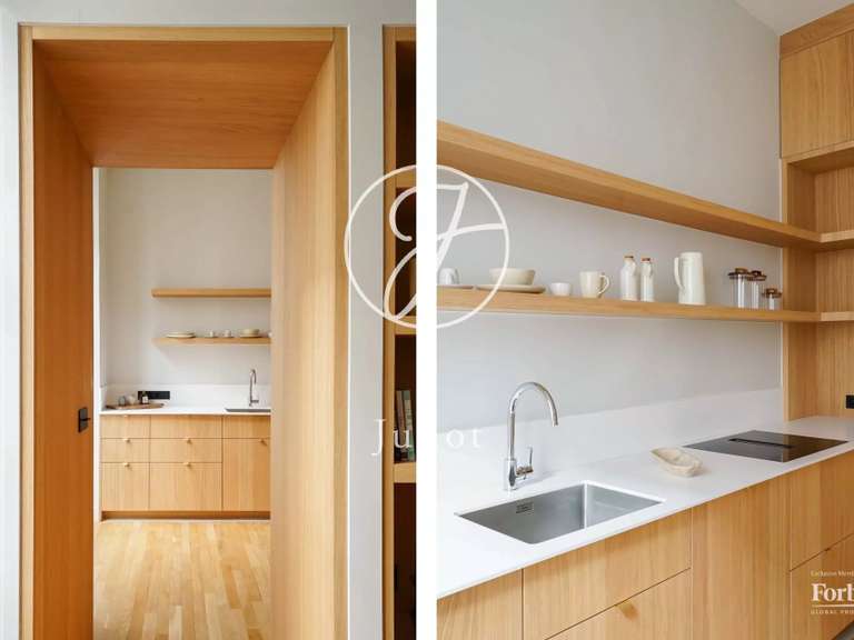 Appartement Paris 9e - 3 chambres - 97m²