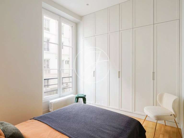 Apartment Paris 9e - 3 bedrooms - 97m²