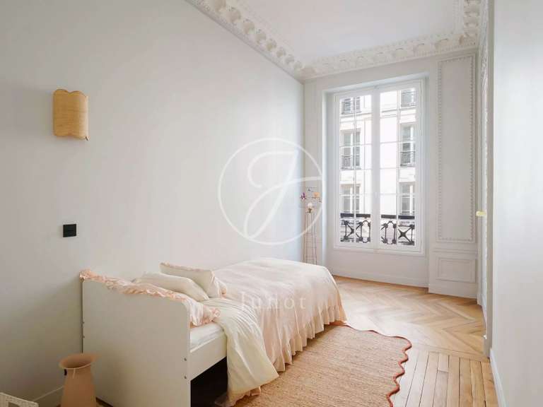 Apartment Paris 9e - 3 bedrooms - 176m²