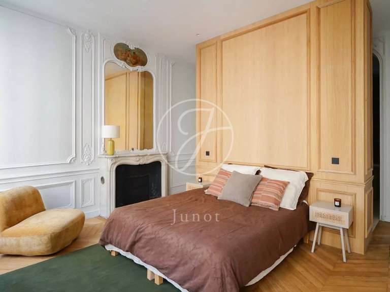 Apartment Paris 9e - 3 bedrooms - 176m²